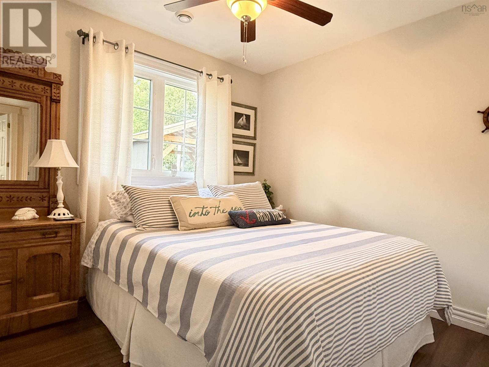10207 Highway 201 photo 25