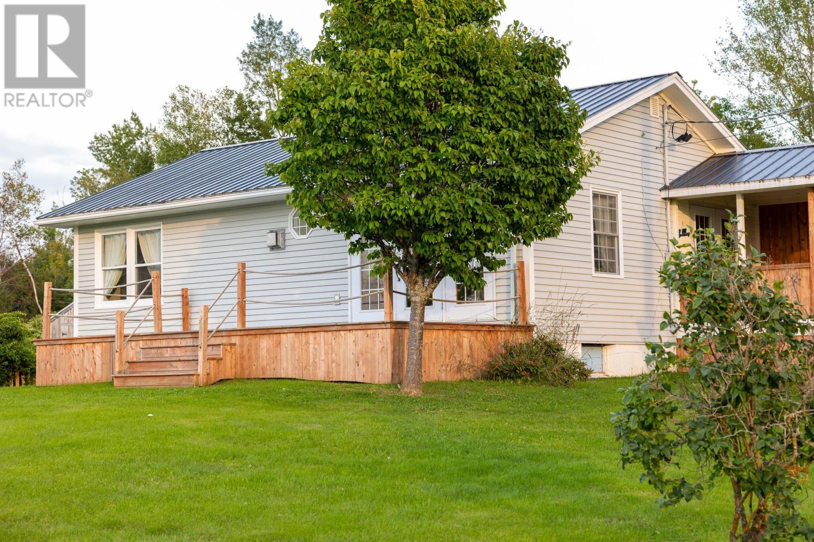 22 Riverside Drive, Murray Harbour, Prince Edward Island  C0A 1V0 - Photo 3 - 202622986