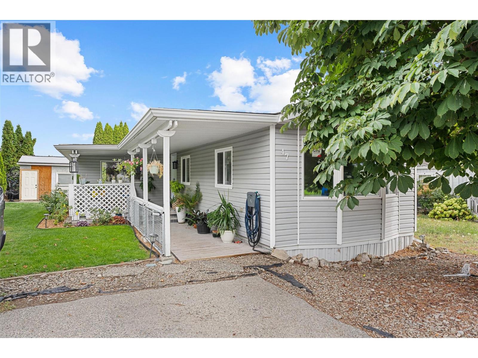 3381 Village Green Way Unit# 47 West Kelowna Photo 3 3381 Village Green Way Unit# 47 West Kelowna Photo 3
