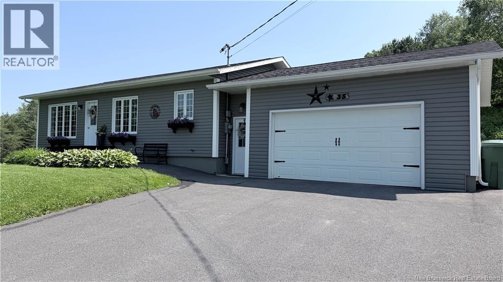 35 Michaud Street, Grand Falls, New Brunswick  E3Z 1L5 - Photo 33 - NB143623