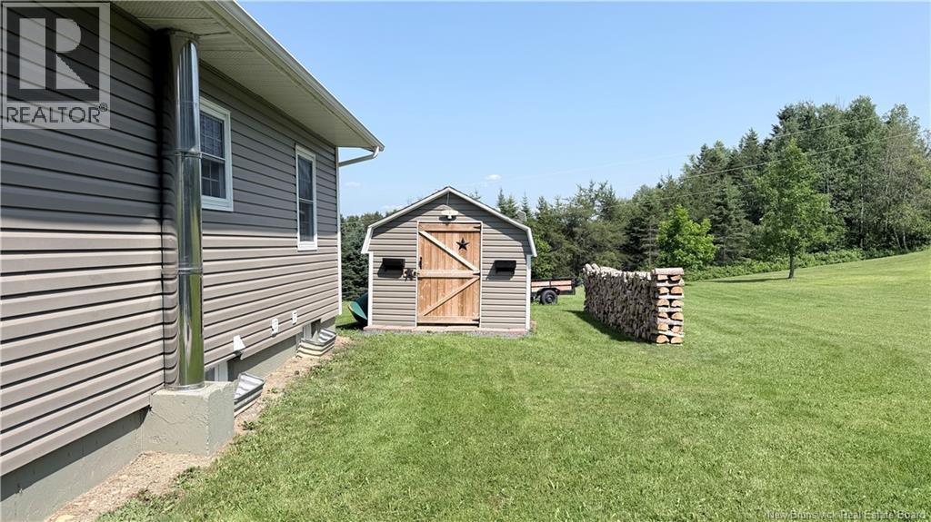 35 Michaud Street, Grand Falls, New Brunswick  E3Z 1L5 - Photo 36 - NB143623