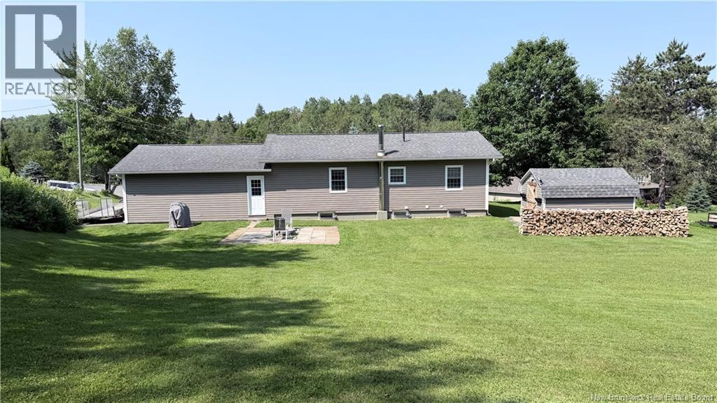 35 Michaud Street, Grand Falls, New Brunswick  E3Z 1L5 - Photo 34 - NB143623