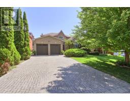 14 MCGEE CRESCENT, Aurora, Ontario