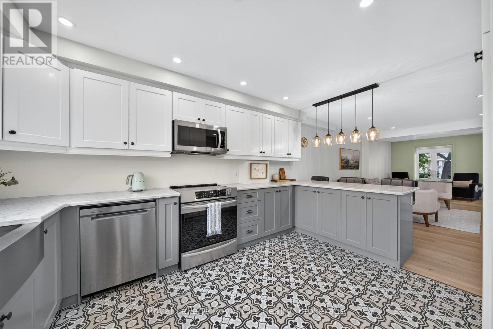 12 Southcreek Trail, Guelph, Ontario  N1G 4Y8 - Photo 22 - X13770666
