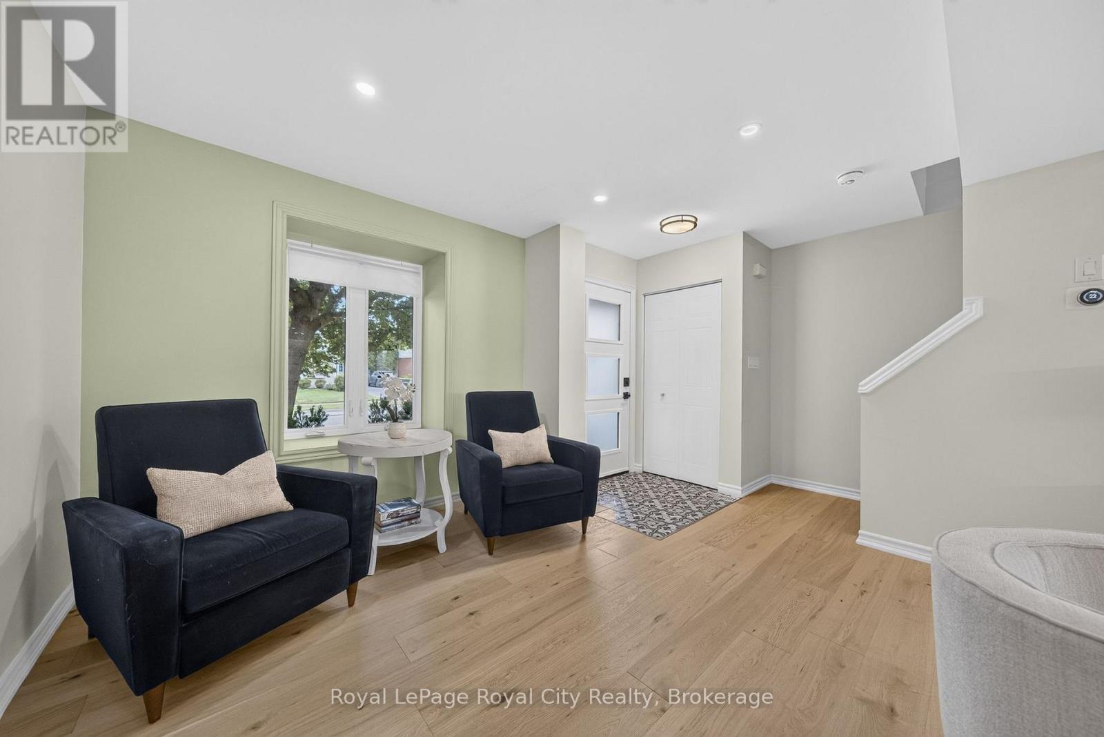 12 Southcreek Trail, Guelph, Ontario  N1G 4Y8 - Photo 6 - X13770666