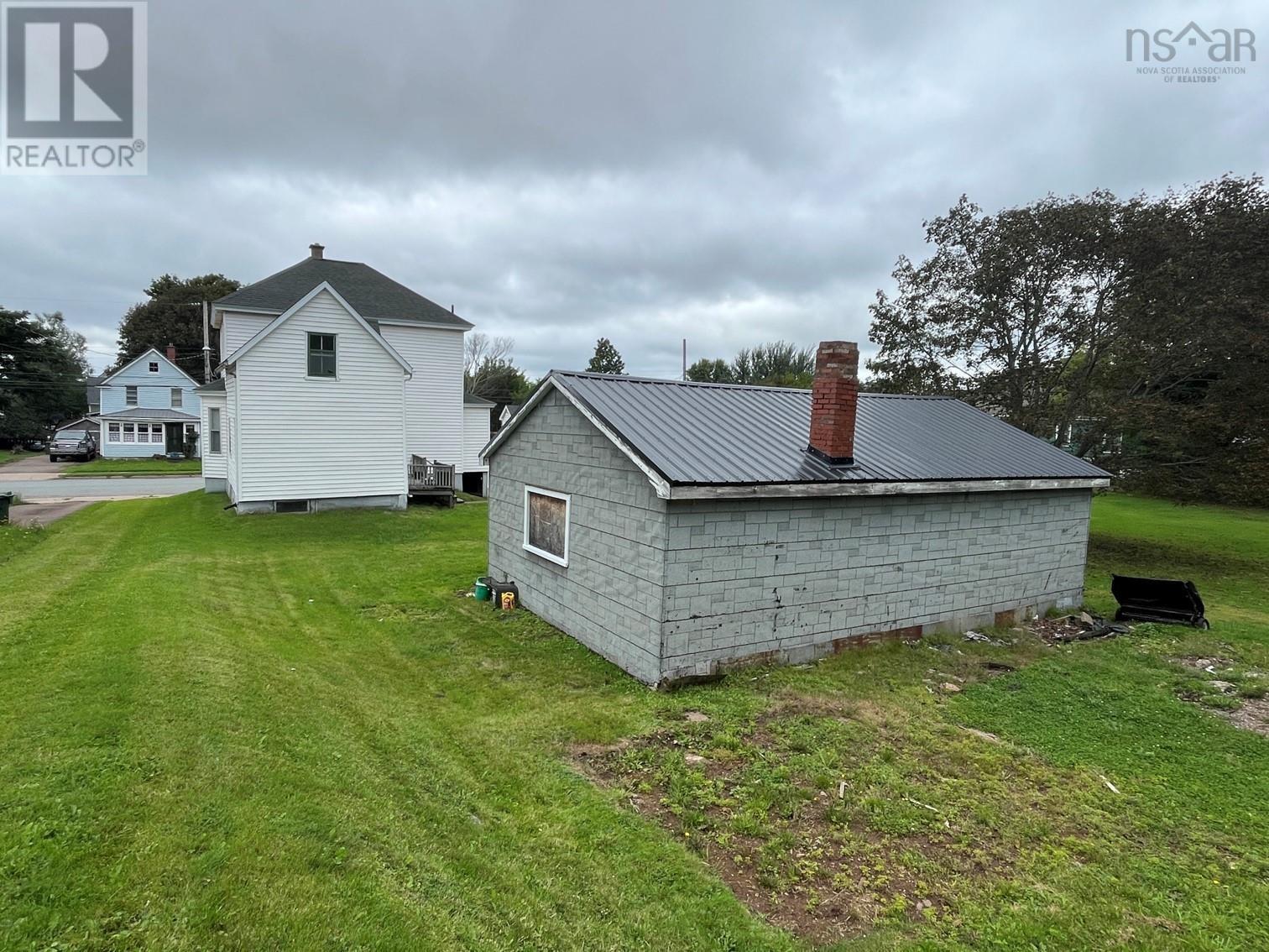 272 Brunswick Street, Truro, Nova Scotia  B2N 2J3 - Photo 6 - 202622873