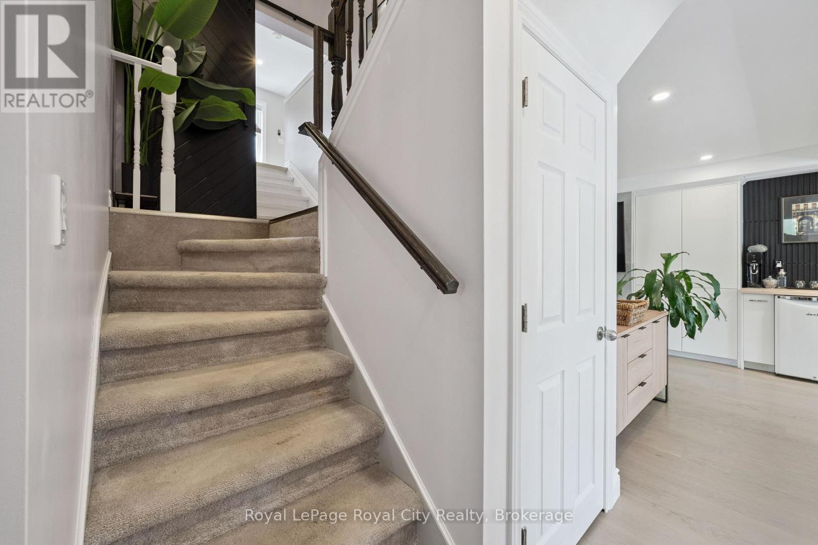 8 Rosewood Avenue, Guelph, Ontario  N1H 5Z9 - Photo 19 - X13488366