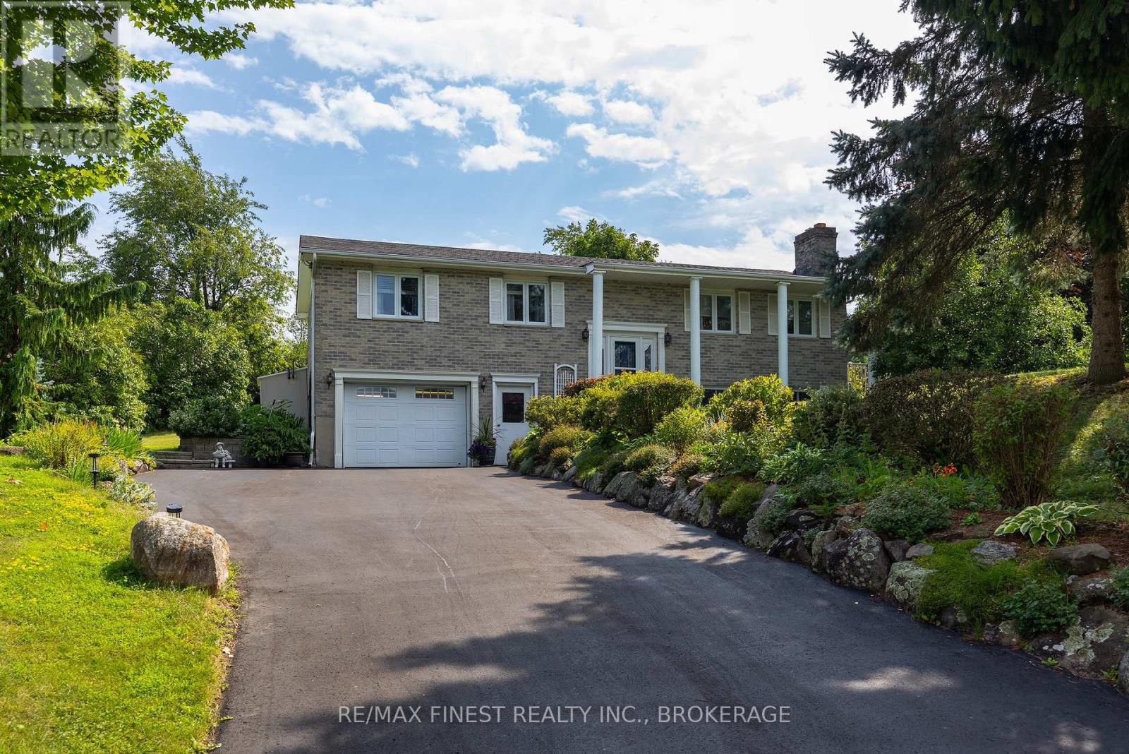 1881 Macalpine Road, Kingston, Ontario K7G 2V5 - Photo 2 - X13770738