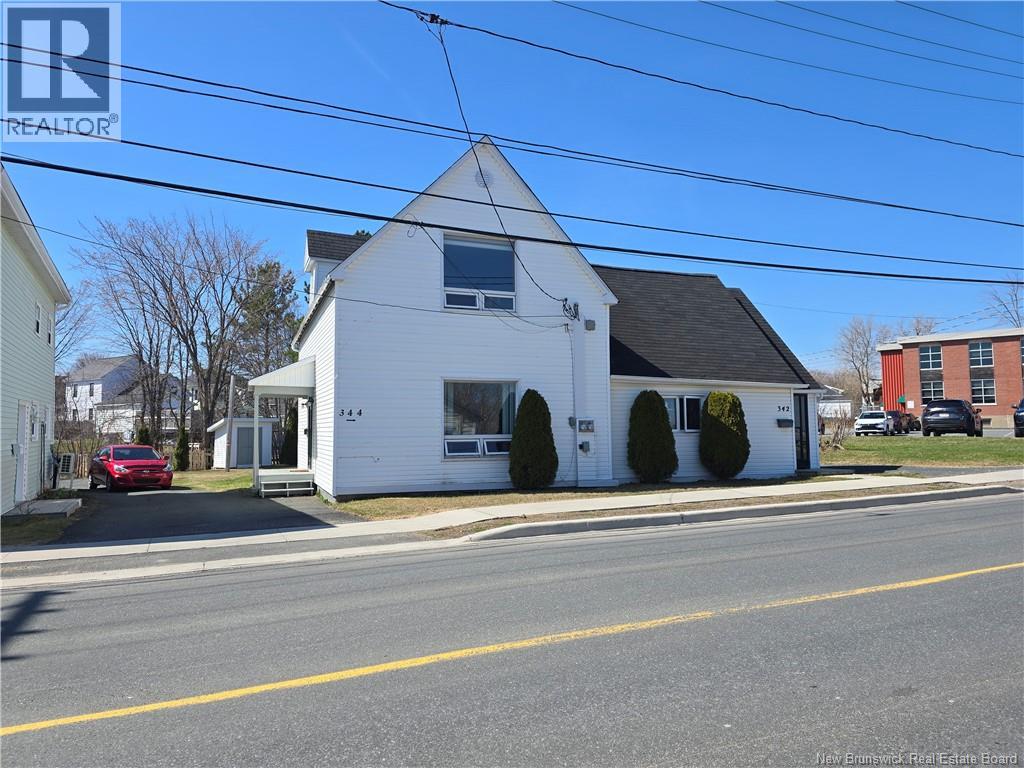 342-344 Main Street, Bathurst, New Brunswick  E2A 1B2 - Photo 4 - NB138941