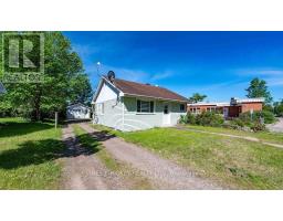 6 HILLCREST AVENUE, Deep River, Ontario