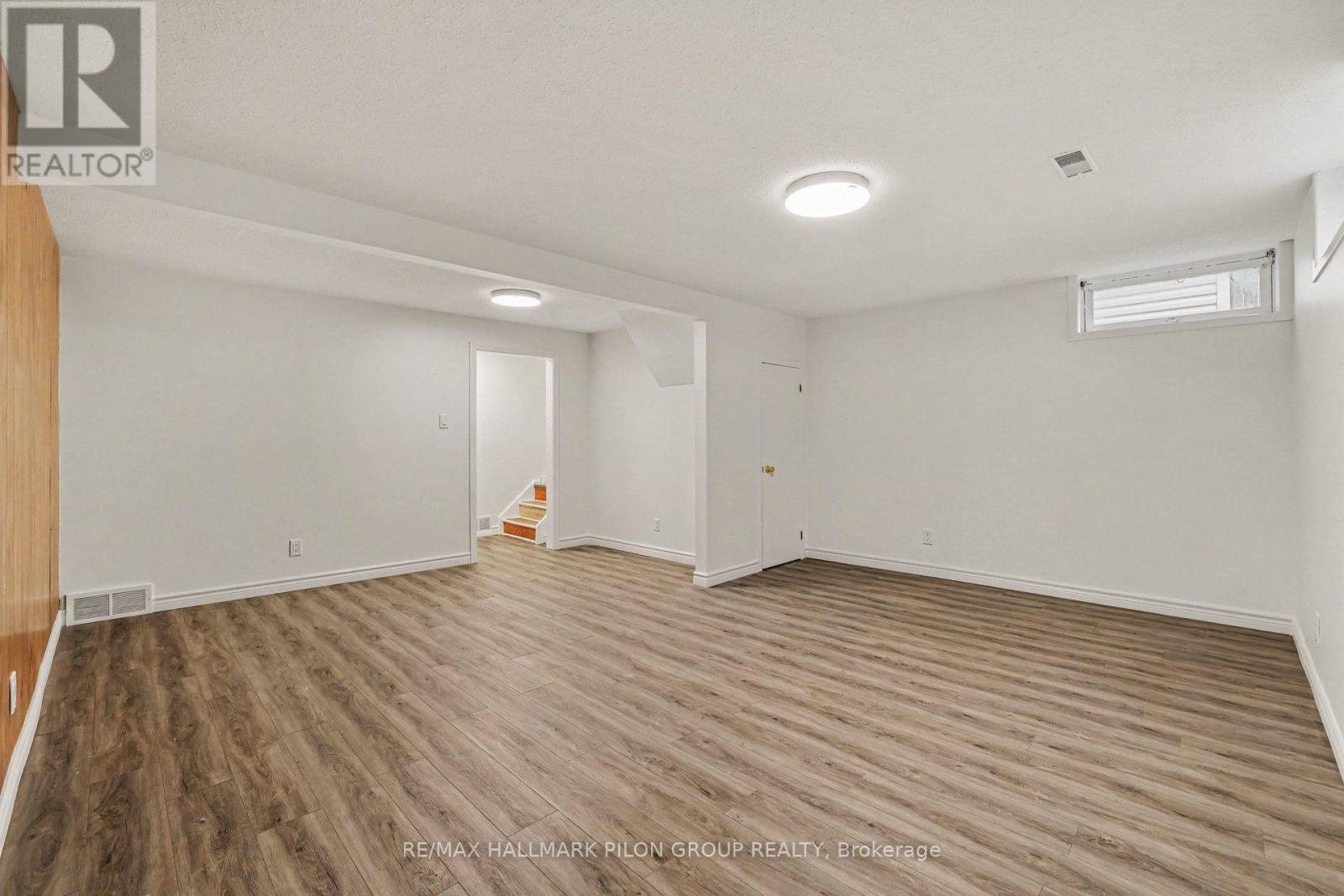 382 Duval Lane, Ottawa, Ontario  K1E 2K2 - Photo 17 - X13770788