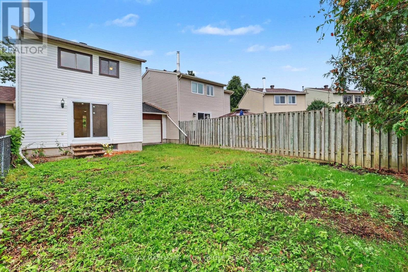382 Duval Lane, Ottawa, Ontario  K1E 2K2 - Photo 18 - X13770788