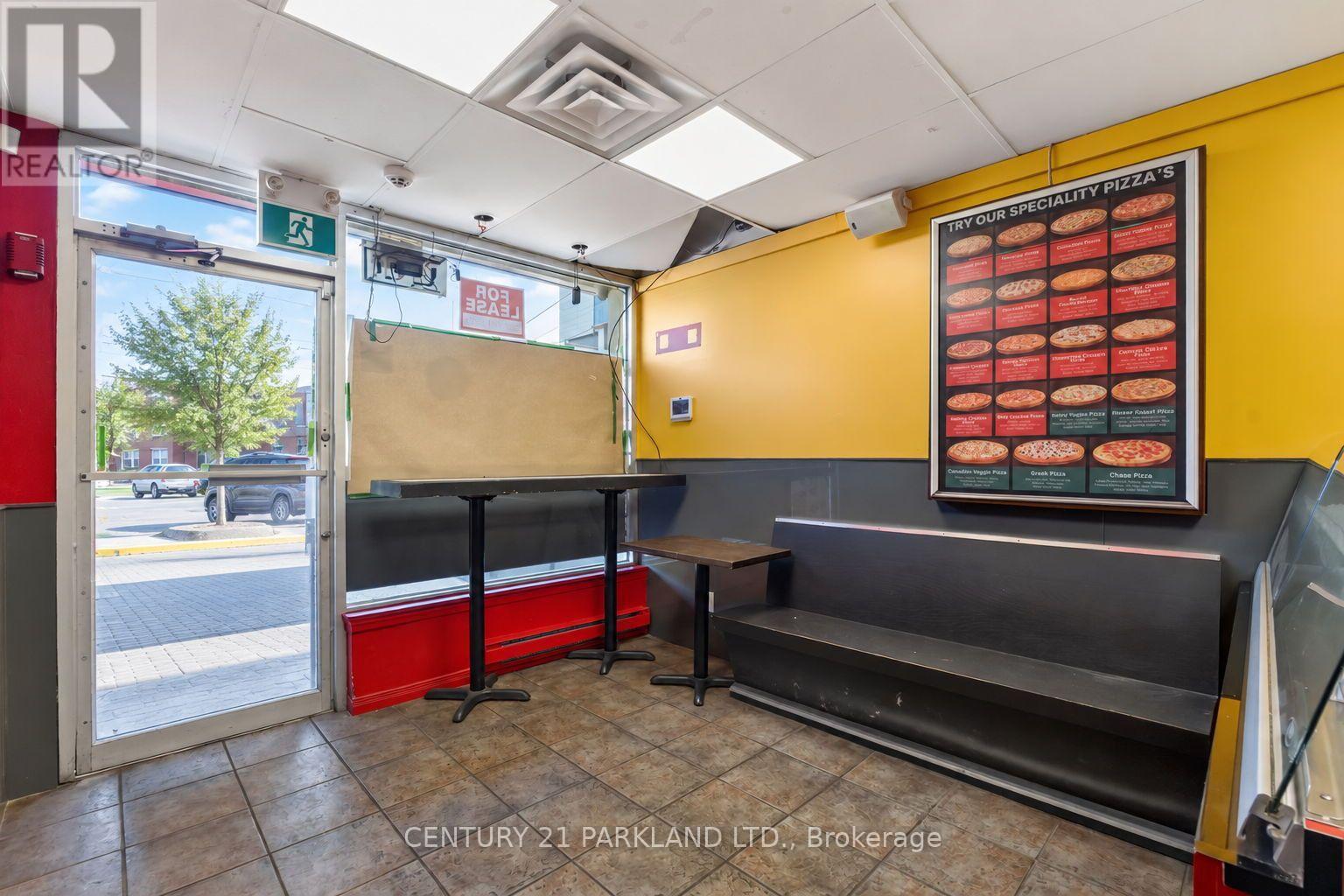 549 Sammon Avenue, Toronto, Ontario  M4J 2B3 - Photo 11 - E13770736