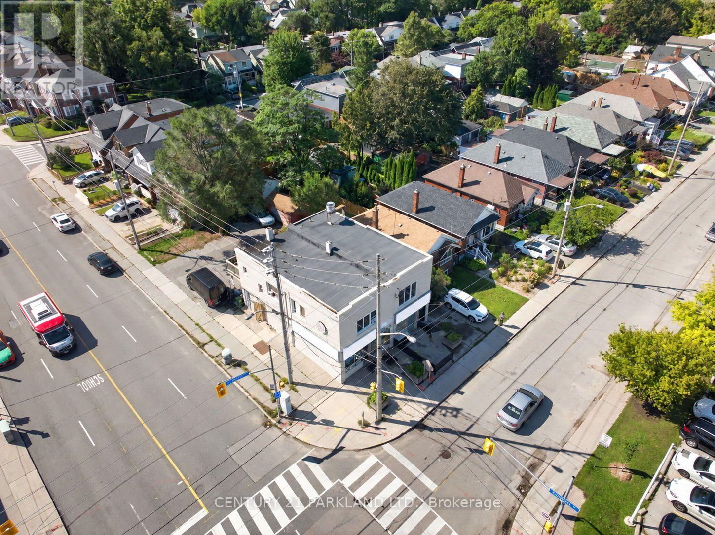 549 Sammon Avenue, Toronto, Ontario  M4J 2B3 - Photo 29 - E13770736