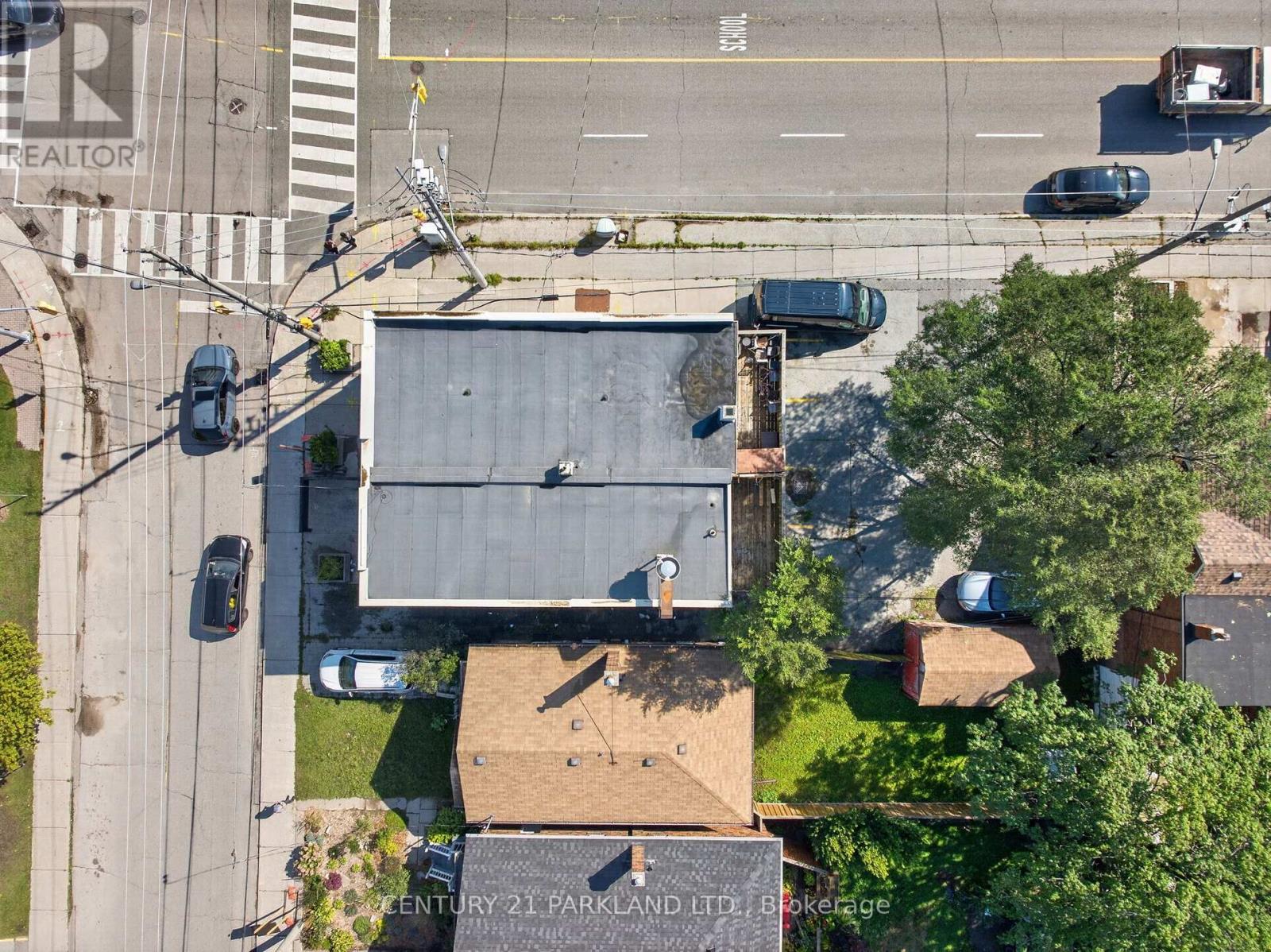 549 Sammon Avenue, Toronto, Ontario  M4J 2B3 - Photo 30 - E13770736