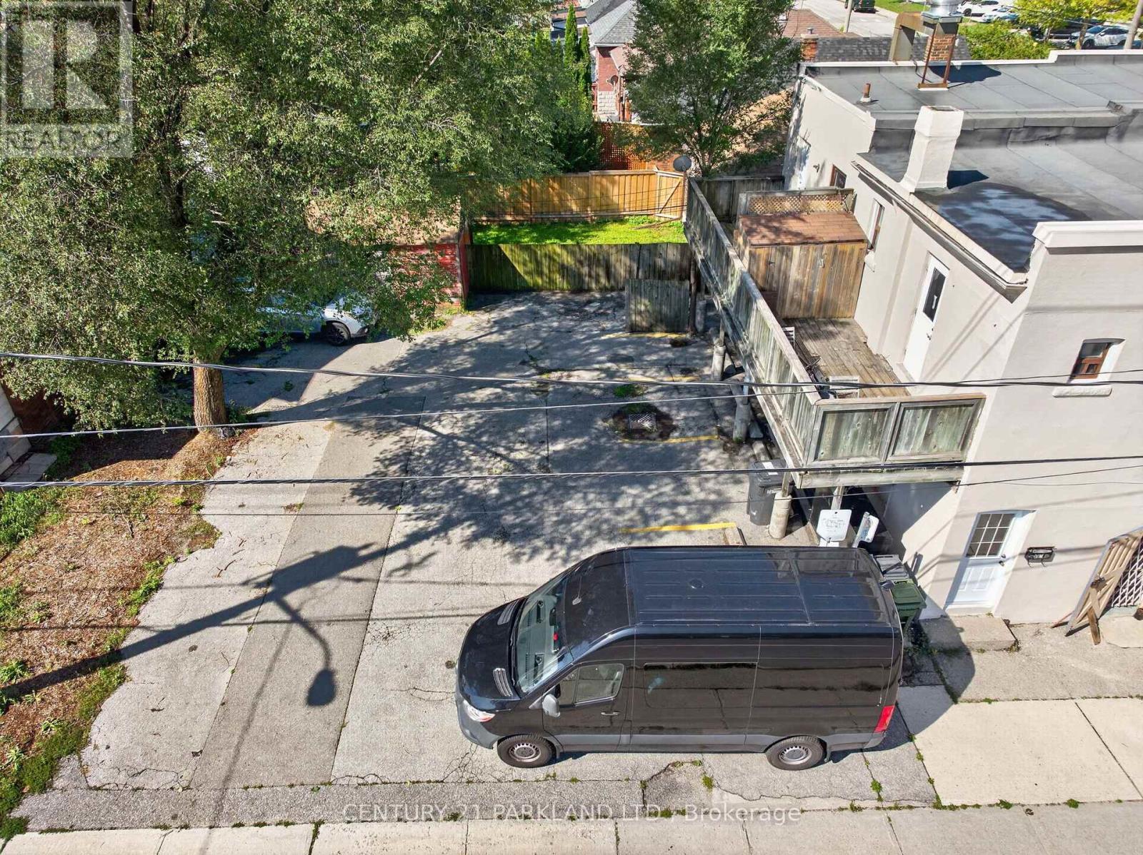 549 Sammon Avenue, Toronto, Ontario  M4J 2B3 - Photo 34 - E13770736