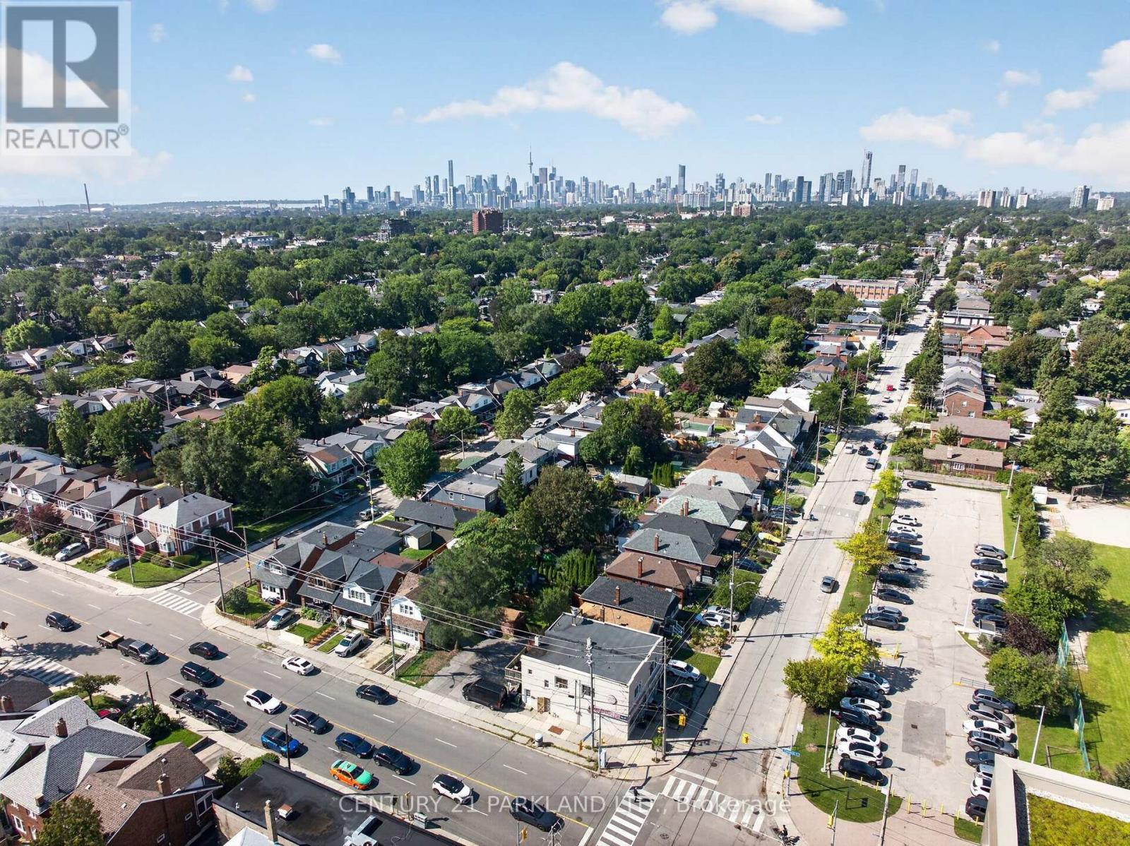 549 Sammon Avenue, Toronto, Ontario  M4J 2B3 - Photo 36 - E13770736