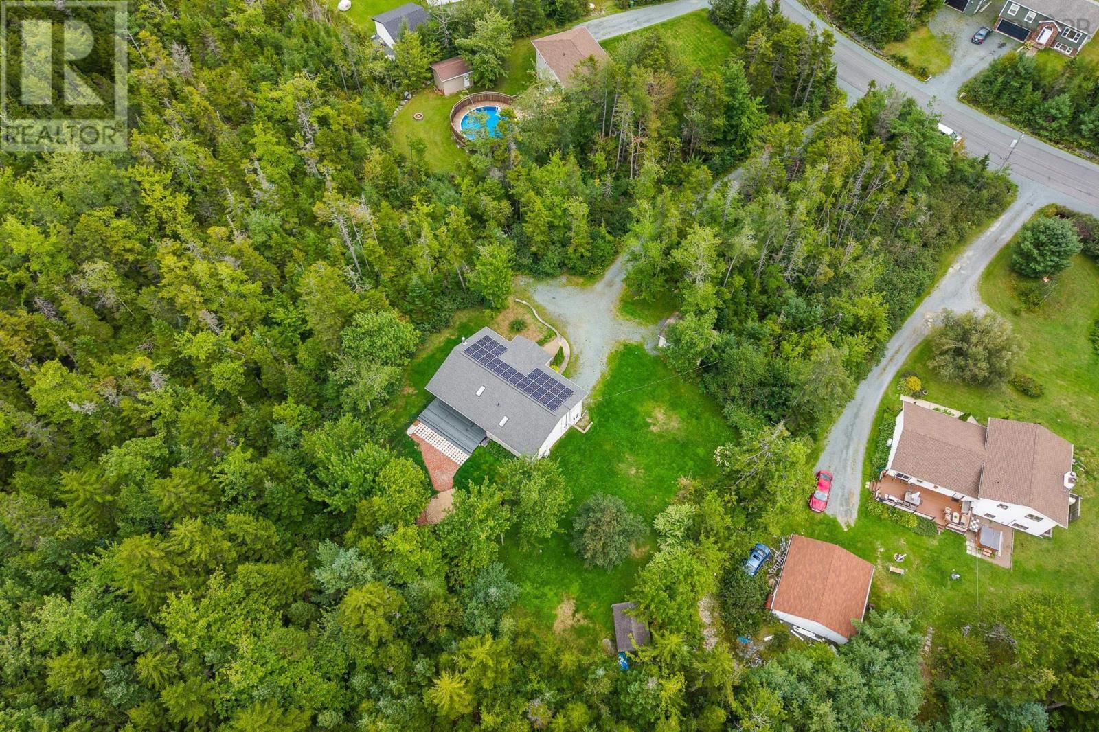 12 Loriann Drive photo 48