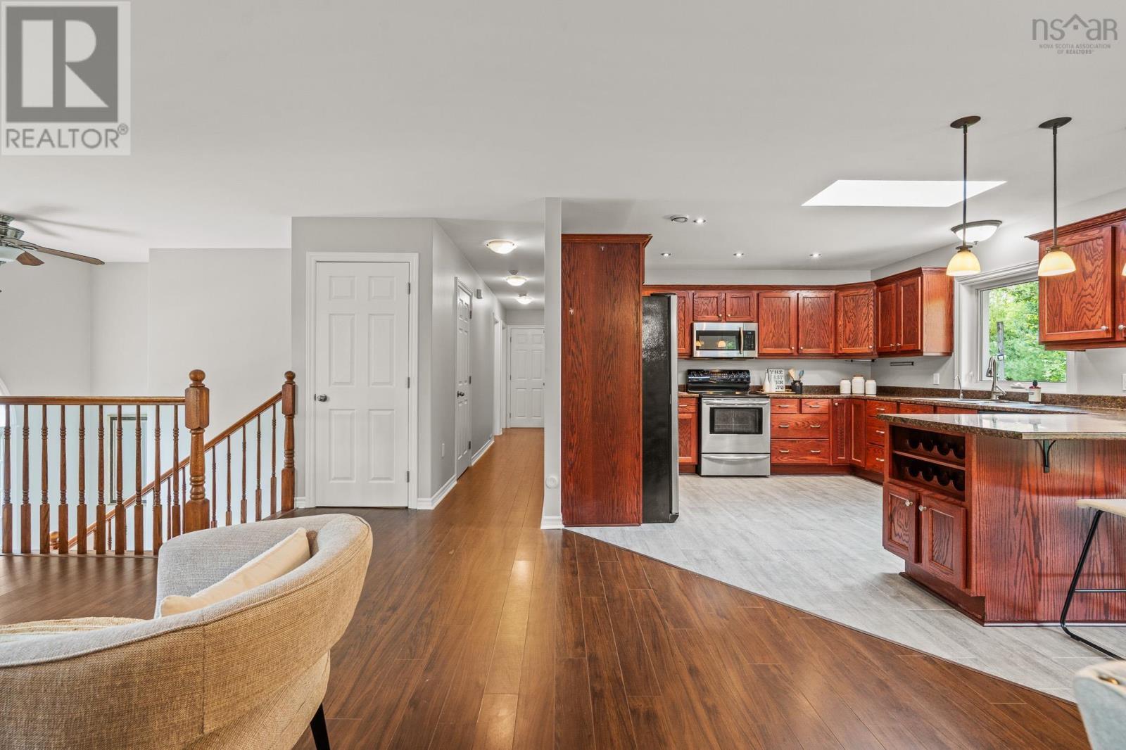 12 Loriann Drive photo 15