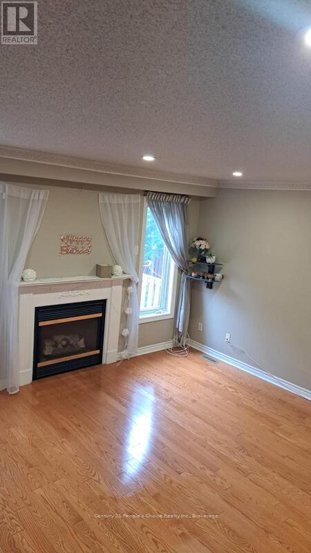 670 Macbeth Heights, Mississauga, Ontario  L5W 1E5 - Photo 14 - W13690838