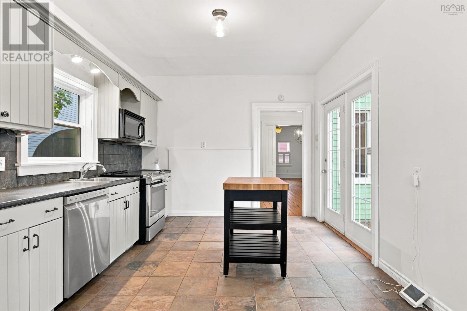 6052 Compton Avenue, Halifax, Nova Scotia  B3K 1E7 - Photo 17 - 202622982