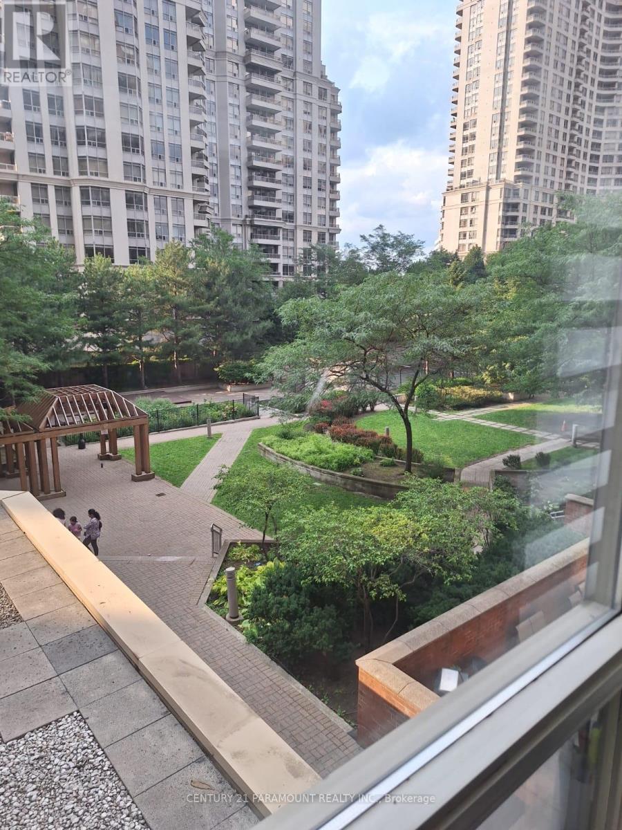 404 - 325 Webb Drive N, Mississauga, Ontario L5B 3Z9 - Photo 13 - W13673580