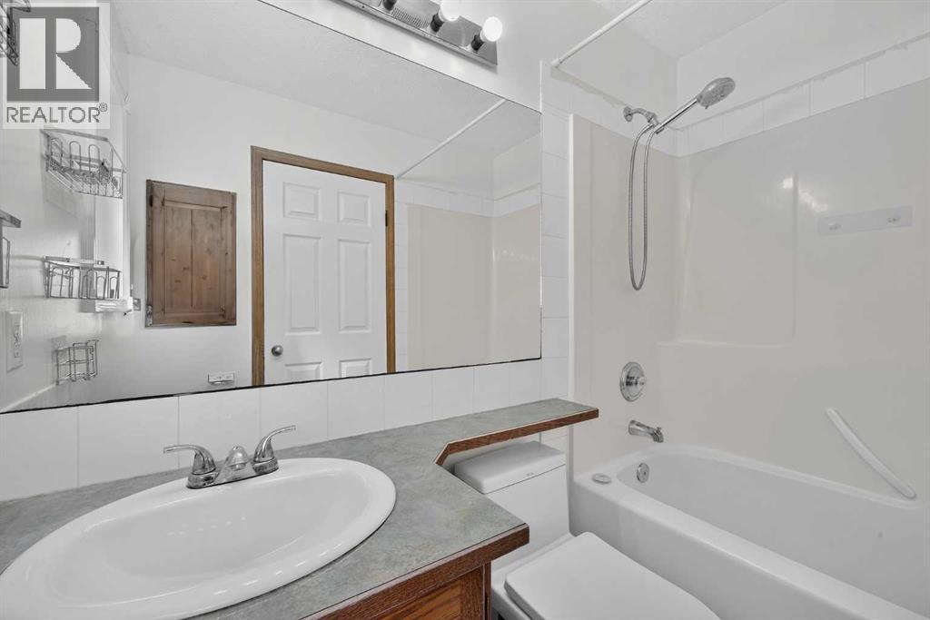 446 Harvest Hills Drive Ne, Calgary, Alberta  T3K 4Z4 - Photo 33 - A2338113