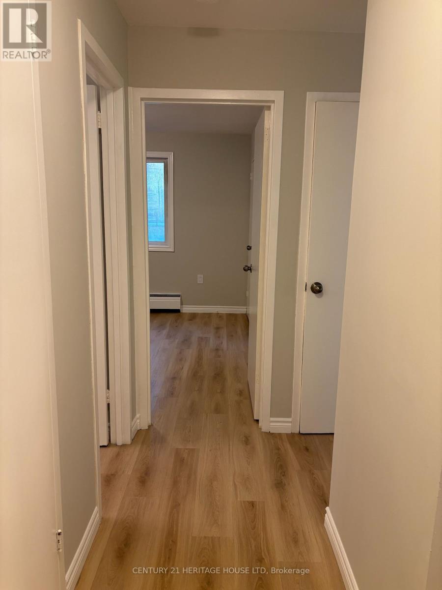 104 - 31 Parkside Drive, St. Thomas, Ontario  N5R 3V1 - Photo 2 - X13735366