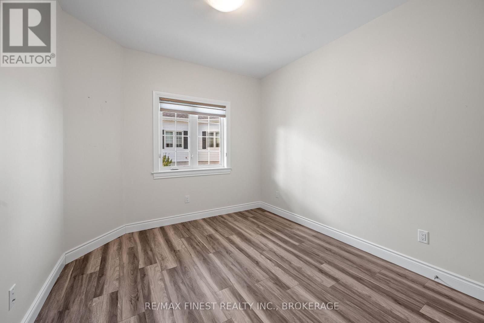 47 Lowry Place, Loyalist, Ontario  K7N 0E2 - Photo 18 - X13771210