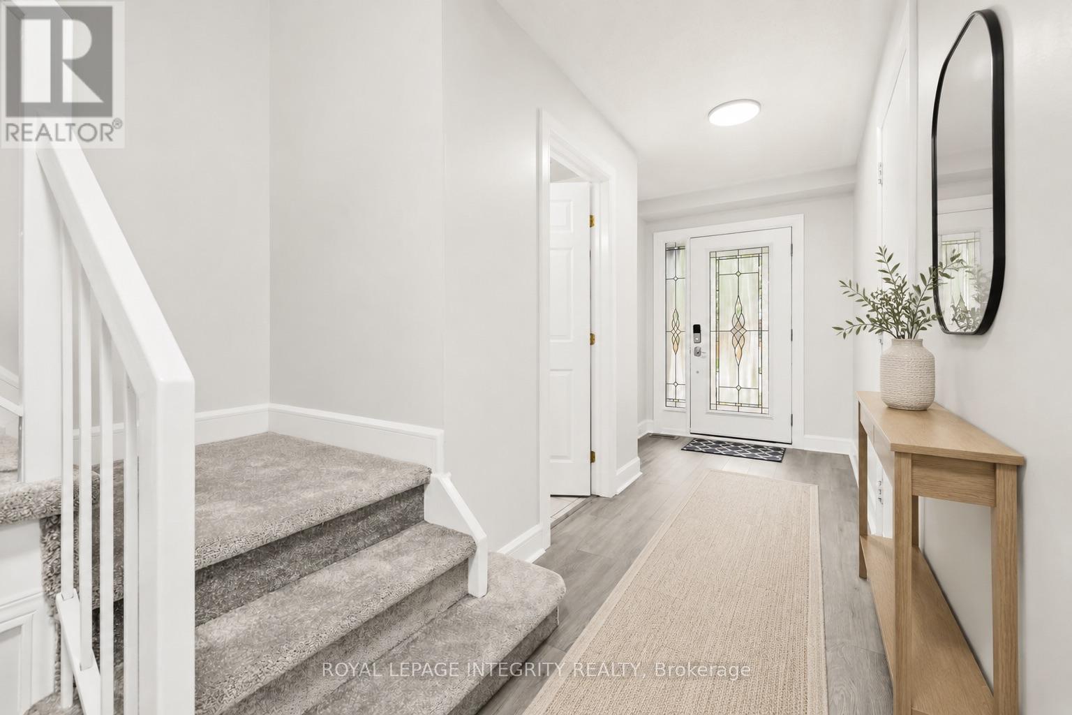 3 Kalbrook Street, Ottawa, Ontario K2T 1A8 - Photo 2 - X13771254