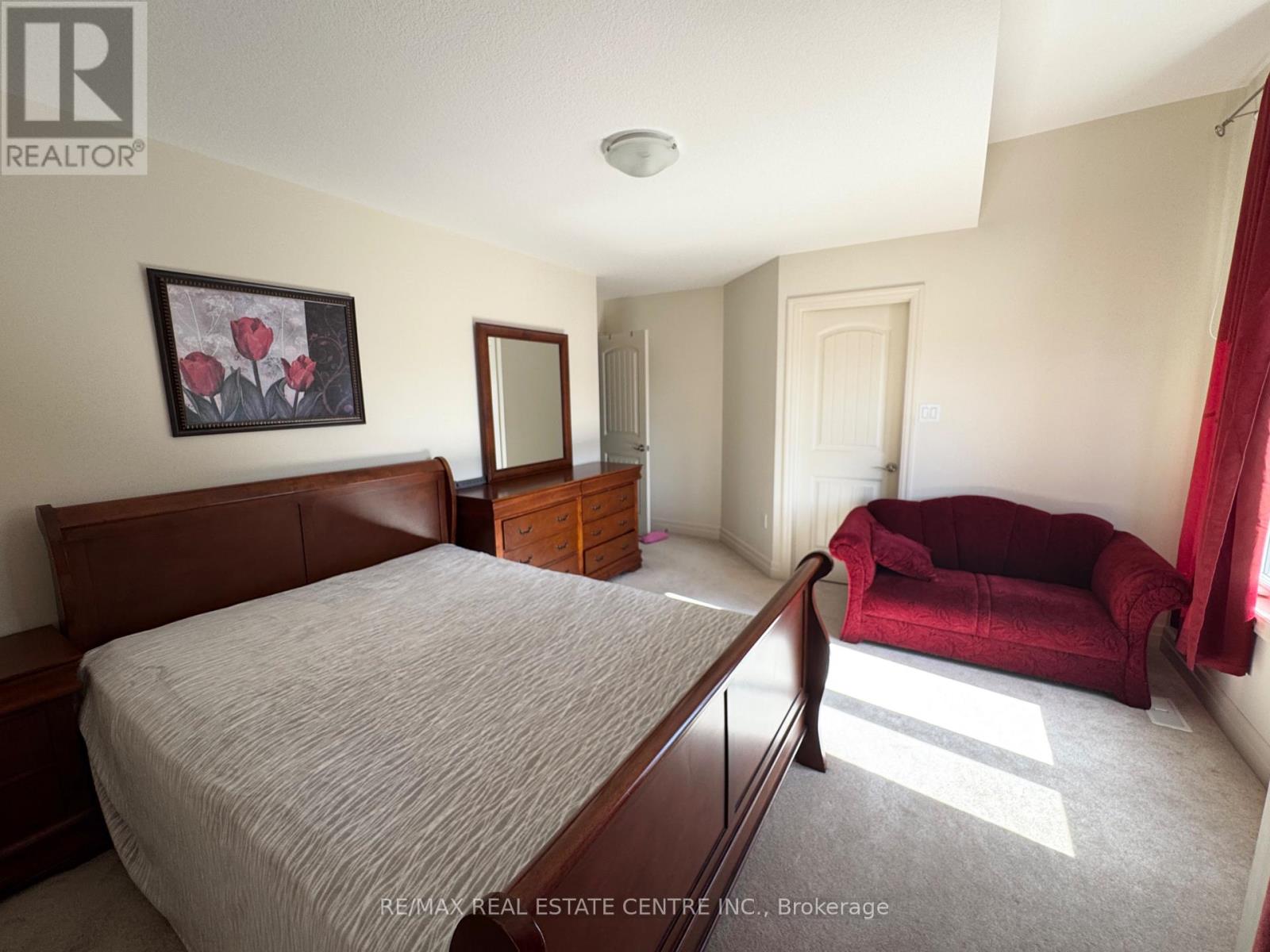32 HODGSON DRIVE photo 22