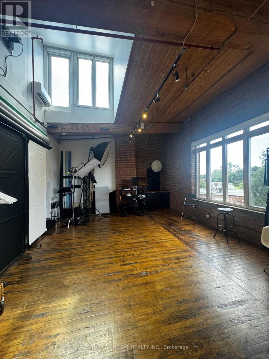 306 - 77 Florence Street, Toronto, Ontario M6K 1P4 - Photo 2 - C13771000