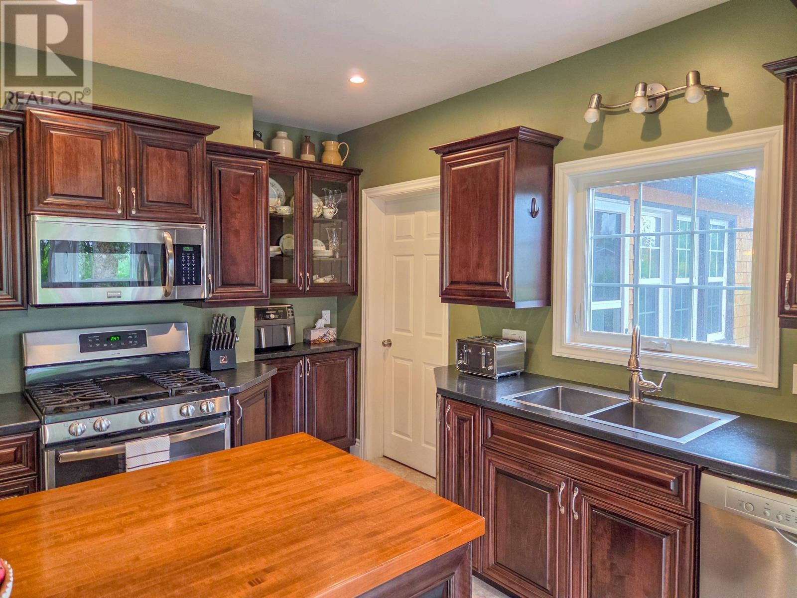 380 Rte 17, Lower Montague, Prince Edward Island  C0A 1R0 - Photo 12 - 202622607