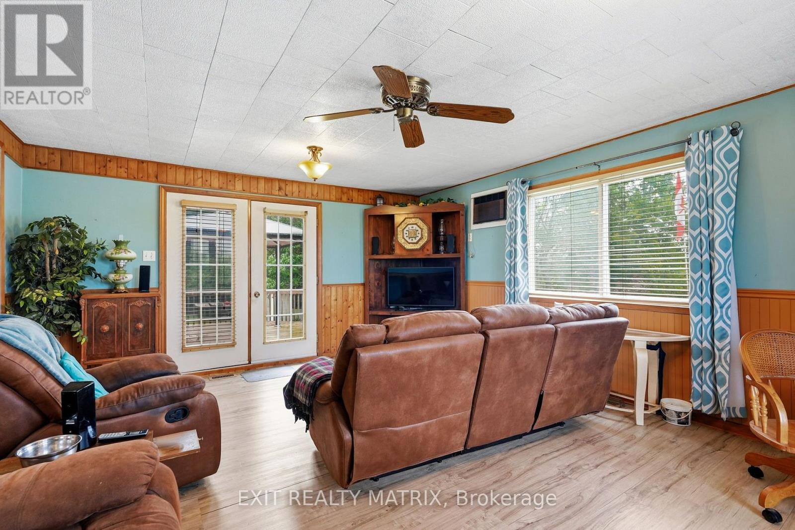 22215 Laggan-Glenelg Road, North Glengarry, Ontario  K0B 1E0 - Photo 13 - X13771074