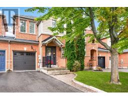 61 COZENS DRIVE, Richmond Hill, Ontario
