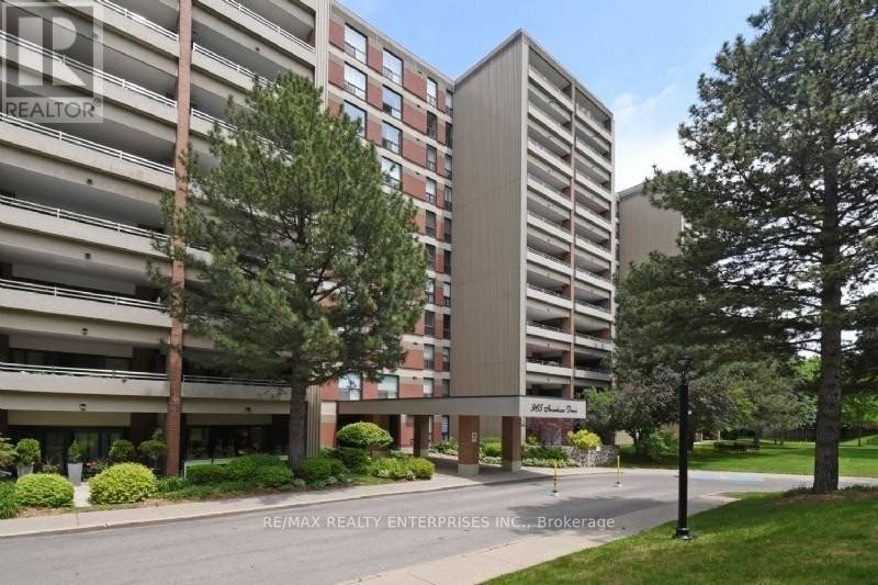 #709 - 965 INVERHOUSE DRIVE Mississauga (Clarkson) Ontario Canada L5J4B4 2