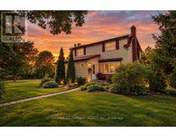 102 RIDGE ROAD W, Grimsby, Ontario