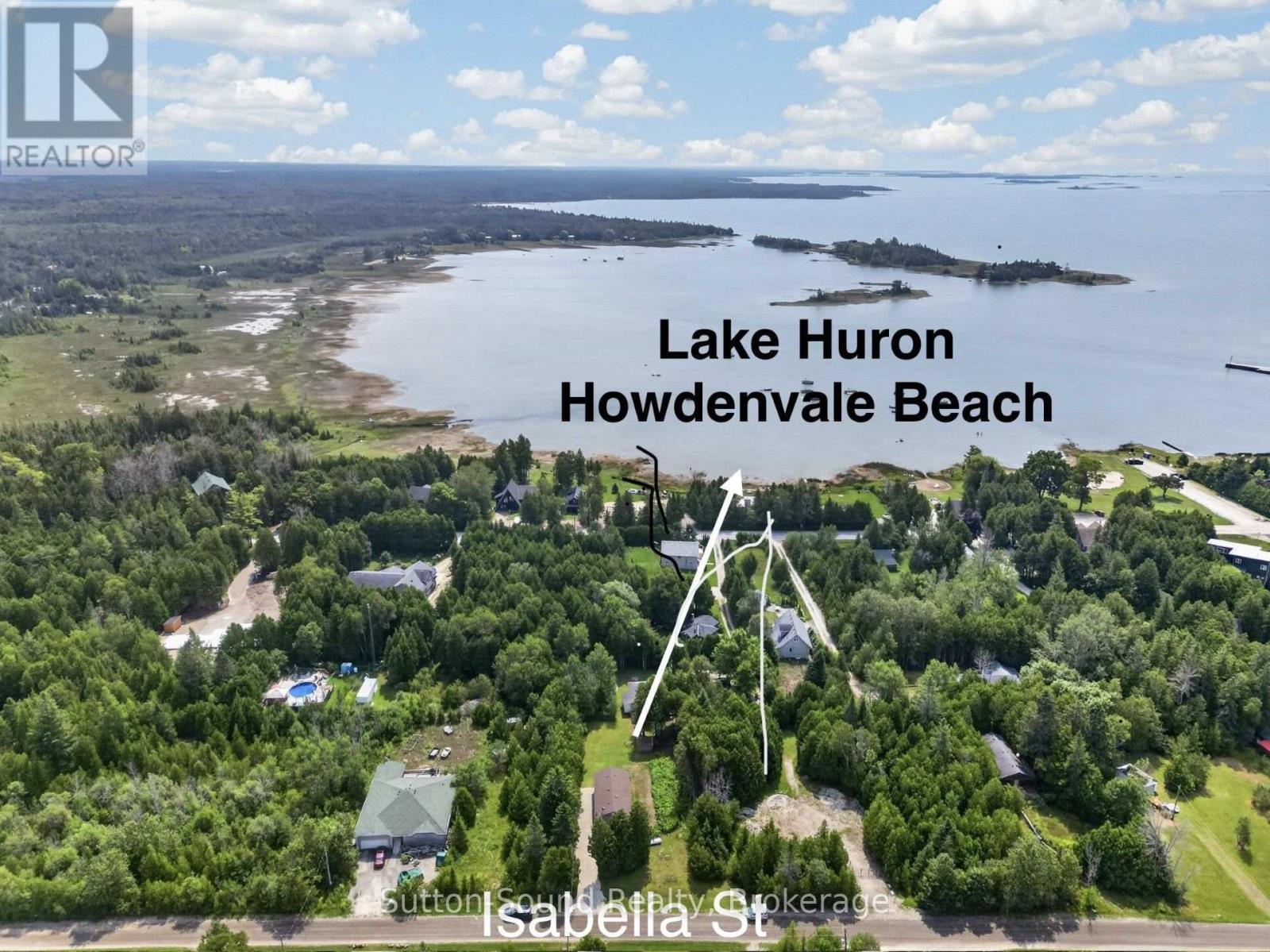 24 Isabella Street, South Bruce Peninsula, Ontario  N0H 2T0 - Photo 2 - X13661644