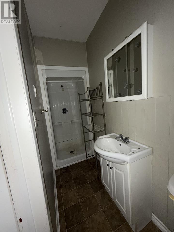 246 St James St, Sault Ste. Marie, Ontario  P6A 1P6 - Photo 12 - SM262504