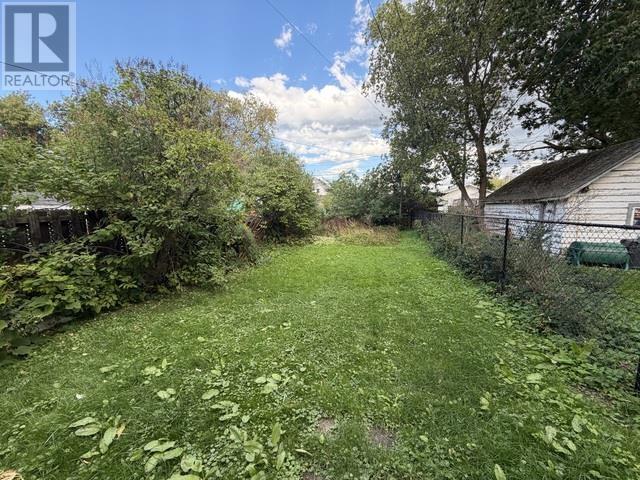 246 St James St, Sault Ste. Marie, Ontario  P6A 1P6 - Photo 21 - SM262504