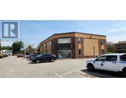33 LINDSAY STREET S, Kawartha Lakes, Ontario