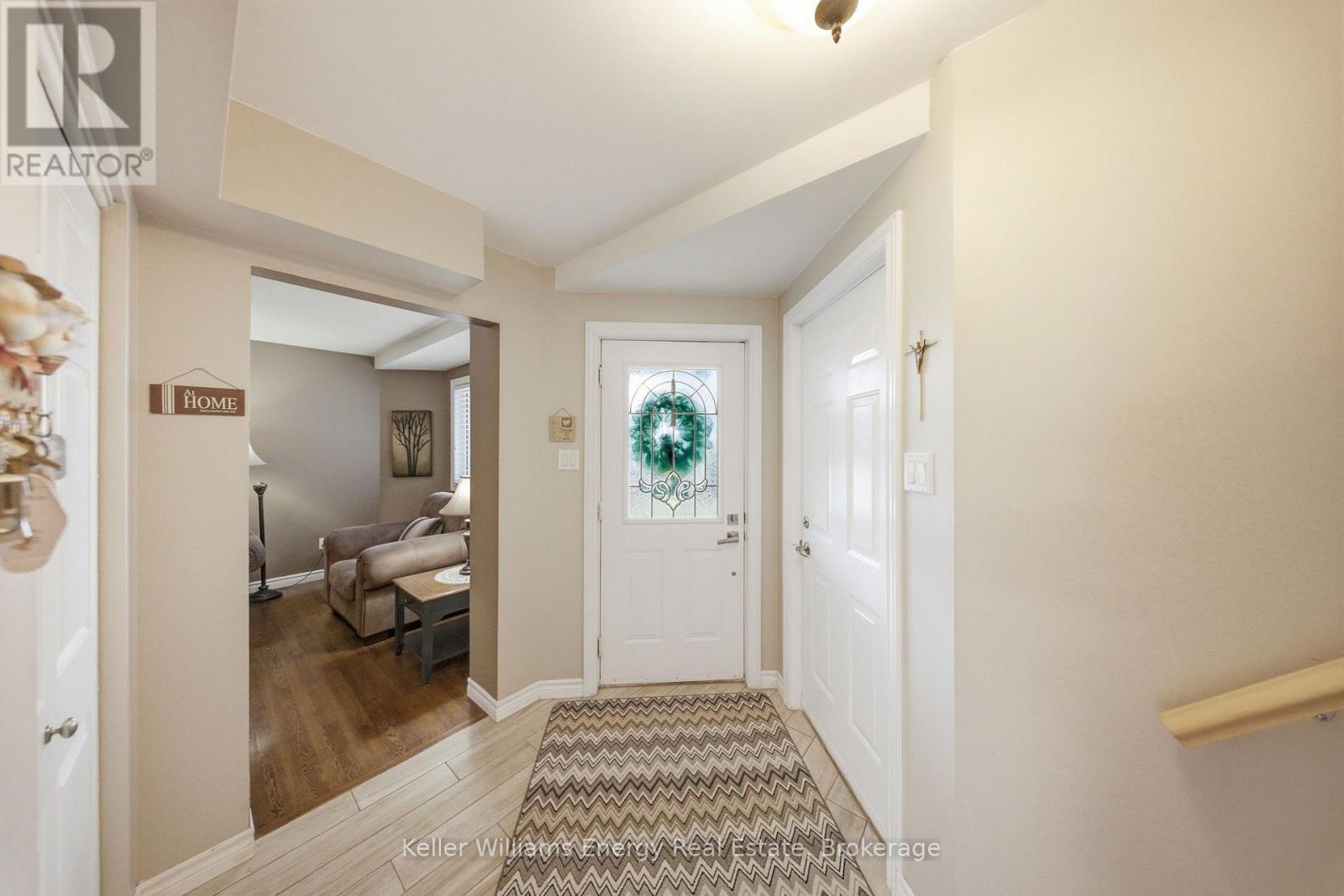 216 Gallagher Street, Peterborough (Northcrest Ward 5), Ontario  K9H 5P5 - Photo 5 - X13771570