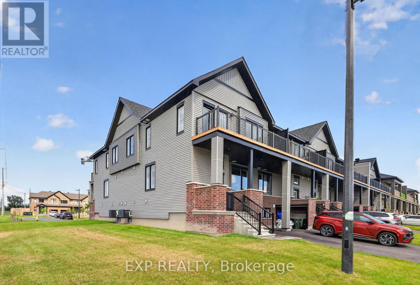 401 Broadcast Avenue, Ottawa, Ontario  K4A 5T5 - Photo 2 - X13771420