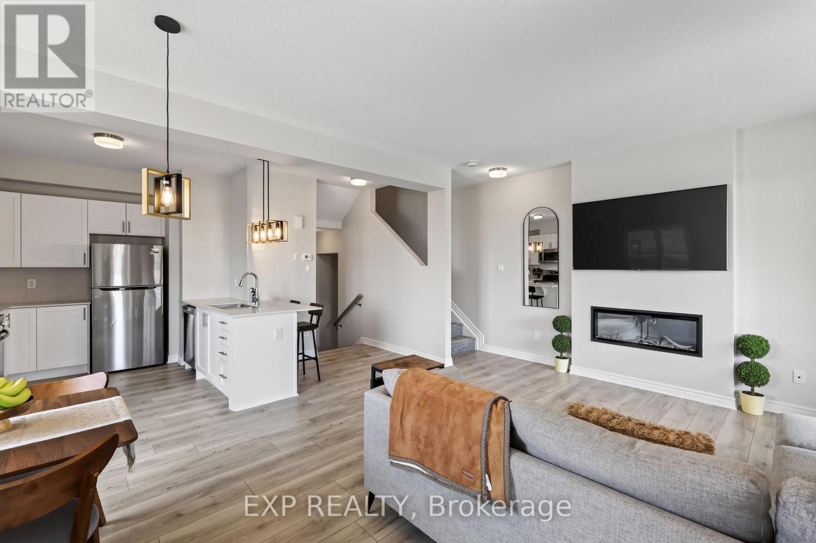 401 Broadcast Avenue, Ottawa, Ontario  K4A 5T5 - Photo 8 - X13771420