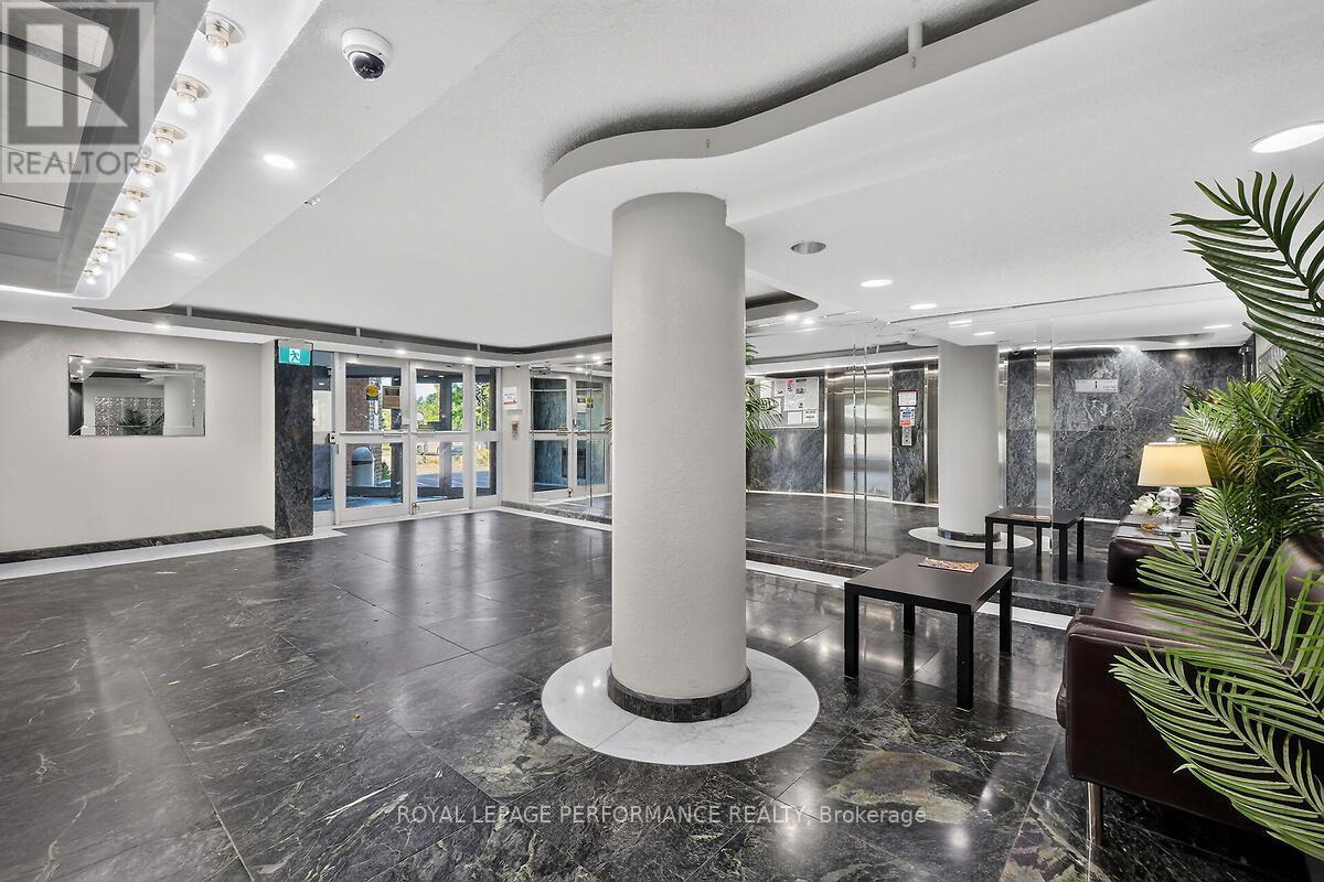 403 - 1440 Heron Road, Ottawa, Ontario  K1V 0X2 - Photo 3 - X13768004