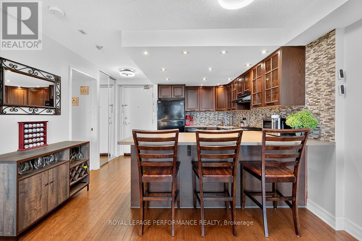 403 - 1440 Heron Road, Ottawa, Ontario  K1V 0X2 - Photo 9 - X13768004