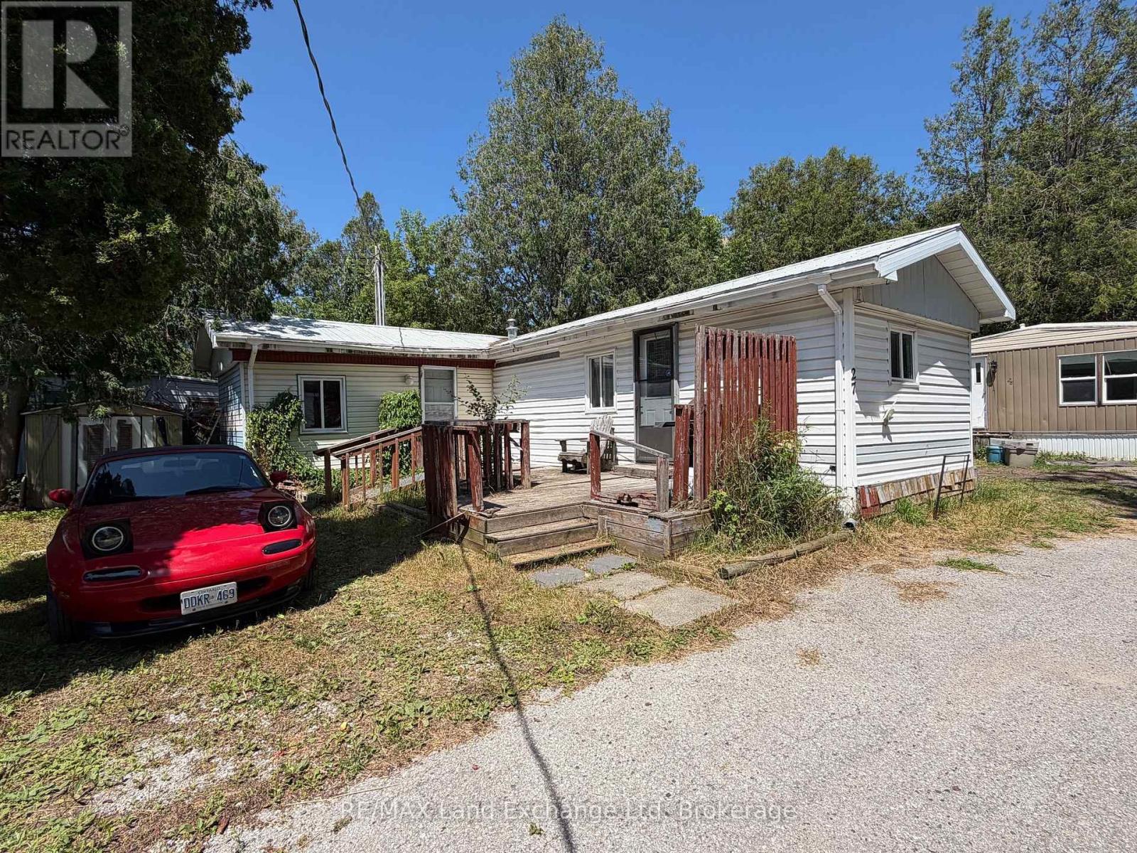 27 - 343 VICTORIA STREET, Central Huron, Ontario