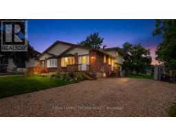 6 BAYLEY STREET, Lambton Shores, Ontario