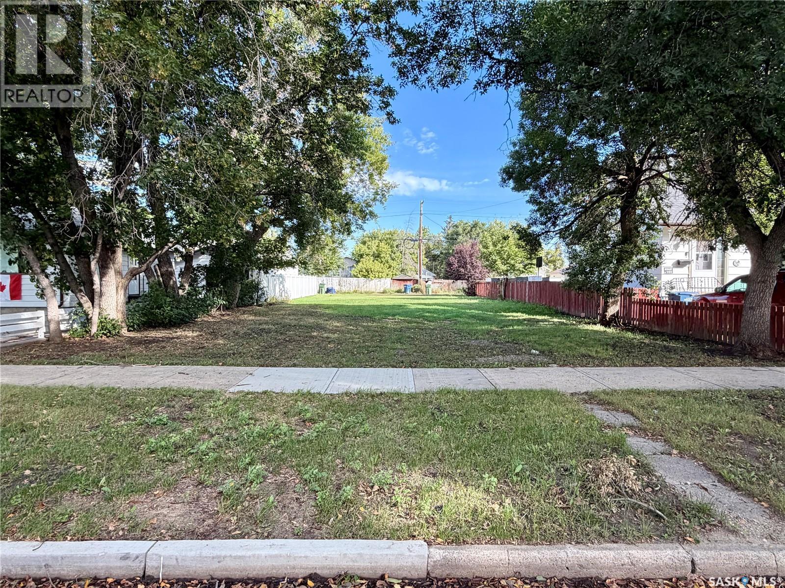 350 Duffield Street W, Moose Jaw, Saskatchewan  S6H 5H6 - Photo 1 - SK048181