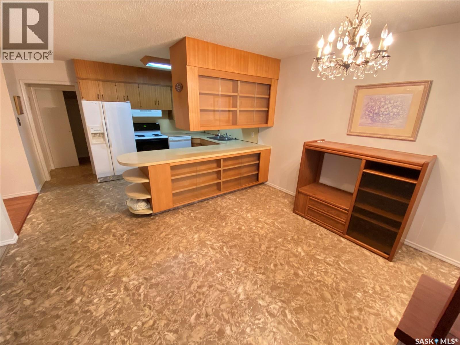 25 Barbour Avenue, Yorkton, Saskatchewan  S3N 2H6 - Photo 7 - SK047935